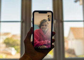 iOS 26 FaceTime'a canlı çeviri ve yeni tasarım 5 iOS 26 FaceTime'a canlı çeviri ve yeni tasarım