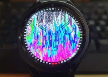 Wear OS saat yüzleri artık pil uyarısı veriyor