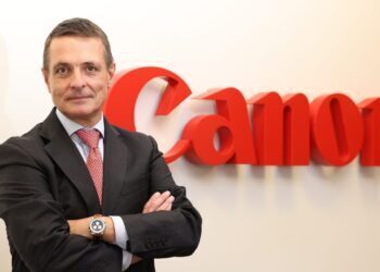 Canon Eurasia direktörü Emeryk’e kapsayıcılık ödülü