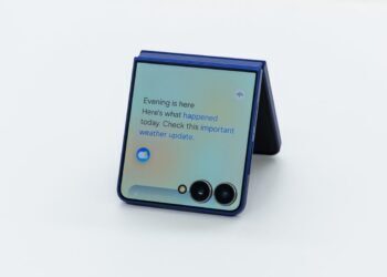 Samsung Galaxy Flip7: Kompakt yapay zeka ve geniş ekran