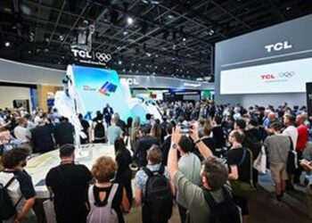 TCL, IFA 2025'te yeni ekran ve yapay zeka teknolojilerini tanıttı