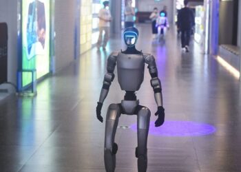 Noetix Bumi: 1370$'lık insansı robot