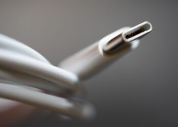 AB 2028'den itibaren tüm şarj adaptörlerinde USB‑C zorunlu