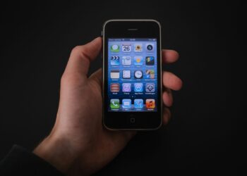 iOS 26 eski iPhone'lar için bir tuzak mı