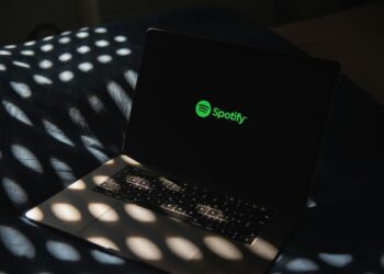 Spotify 86 milyon şarkı verisi sızıntısında hesapları kapattı