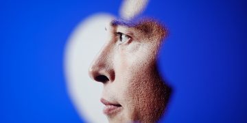 Elon Musk, Apple ve Google arasındaki yapay zeka ortaklığını çok sert eleştirdi