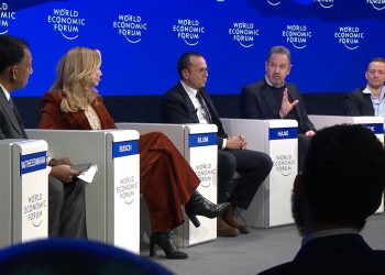 Teknoloji devleri Davos zirvesinde yapay zekanın geleceği için birbirine girdi 2 Teknoloji devleri Davos zirvesinde yapay zekanın geleceği için birbirine girdi