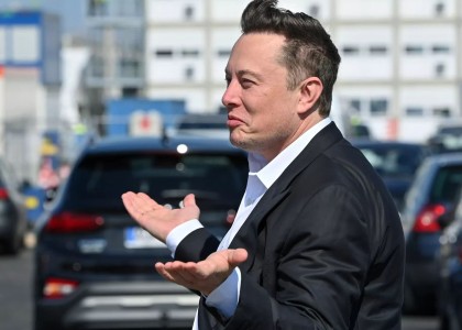 Elon Musk ve OpenAI CEO'su Sam Altman, yapay zeka üzerindeki iddialar nedeniyle mahkemede karşı karşıya geliyor