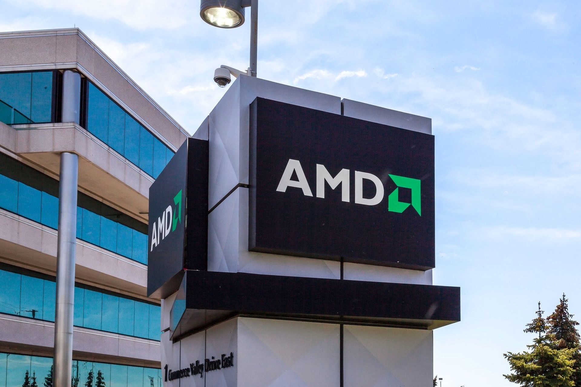 AMD Taiwan’da yapay zekâ ve yarı iletken yatırımları için 10 milyar dolar ayırdı