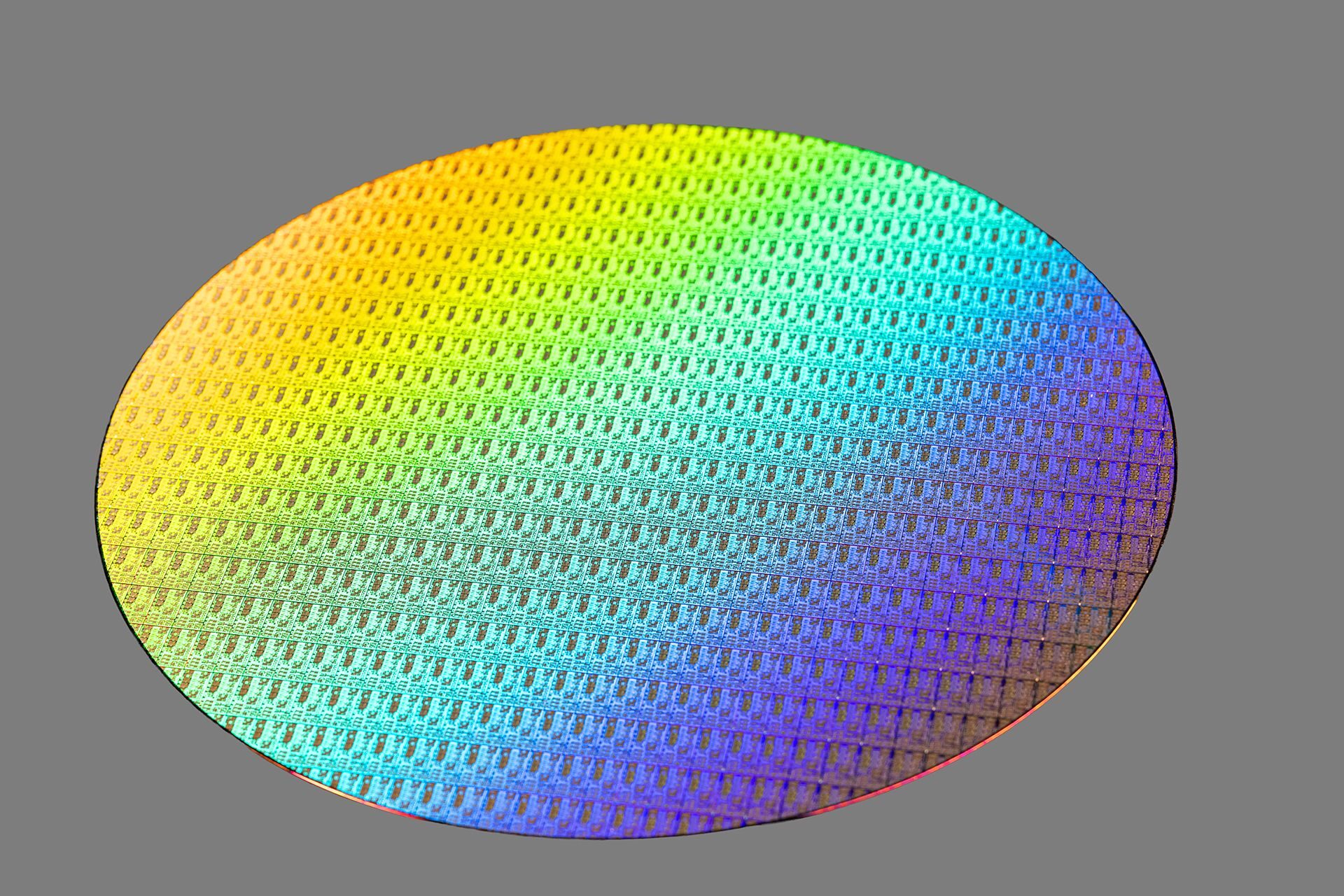 Intel, Computex 2026 fuarında yeni yapay zeka ve işlemci teknolojilerini duyurdu 2 Intel Computex 2026 fuarında yeni yapay zeka ve işlemci teknolojilerini duyurdu