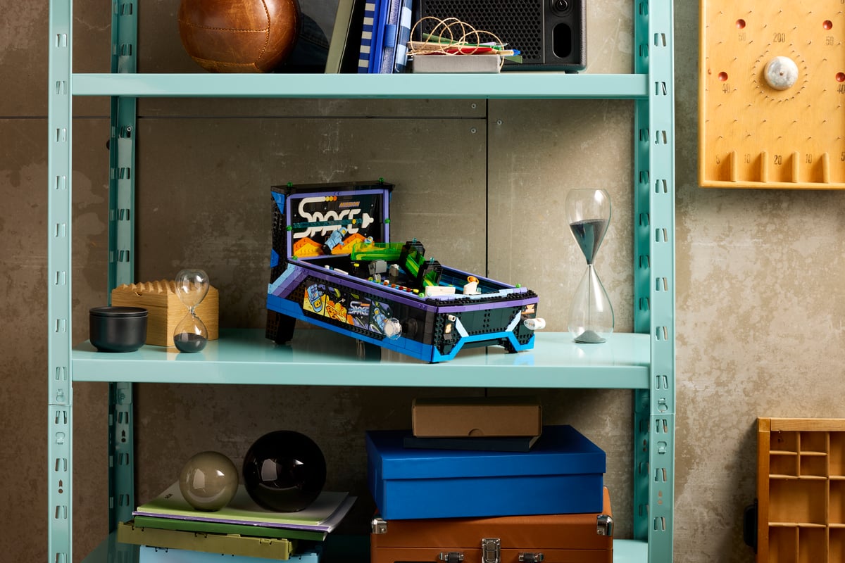 LEGO 2.274 parçalı ilk oynanabilir pinball setini tanıttı