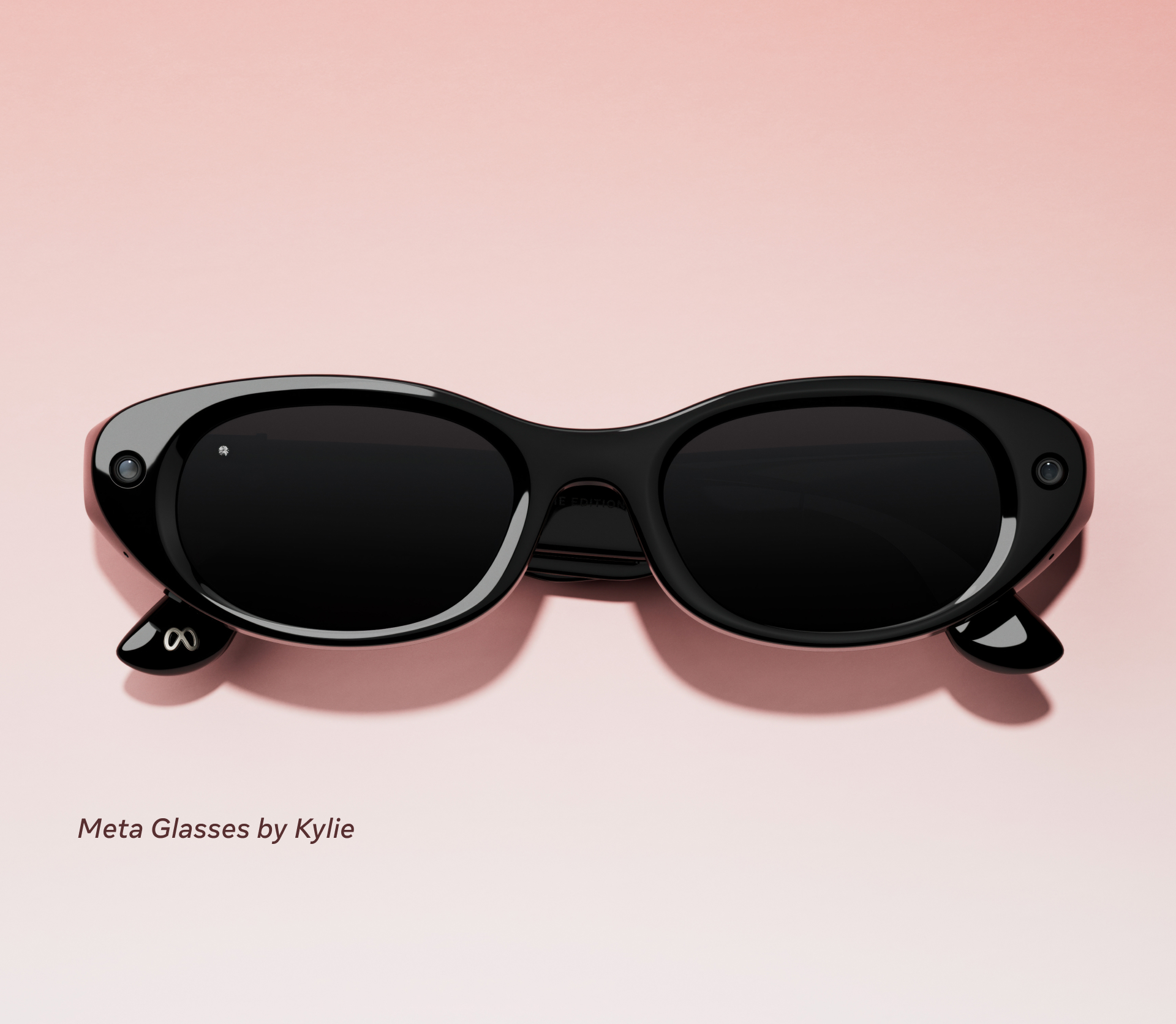 Meta yeni akıllı gözlük serisi Meta Glasses’i 299 dolardan satışa sundu