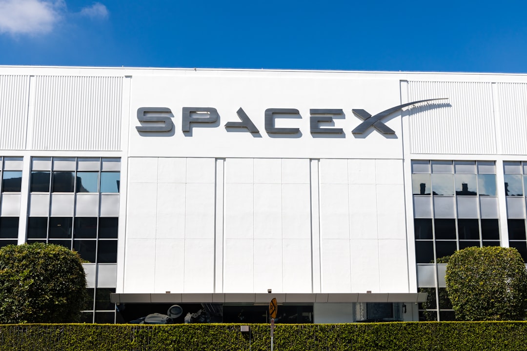 SpaceX hisseleri Starship uçuşu öncesi geriledi
